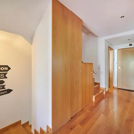 Holiday home Estoril Pool House With Private Garage