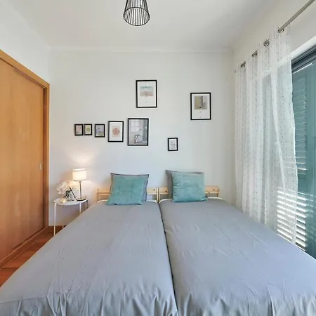 Holiday home Estoril Pool House With Private Garage Estoril