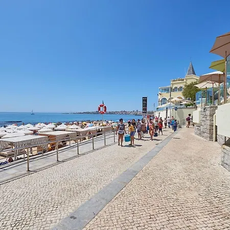 Estoril Pool House With Private Garage Holiday home *